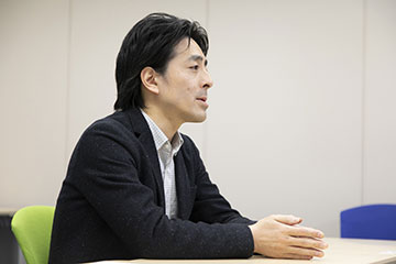 小坂 耕平さんの画像